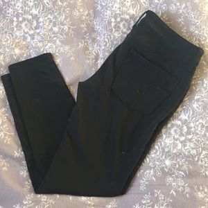 American Eagle black jeggings!!